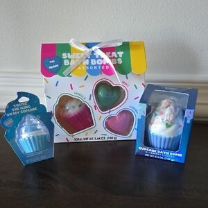 Cupcake Bath Bombs & Lip Balm Bundle